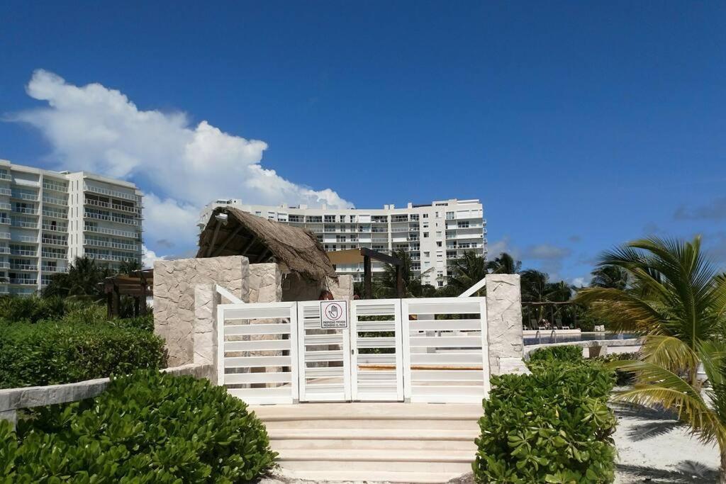 Hermoso Condo De 2 Habitaciones Frente Al Caribe Cancún Exterior foto